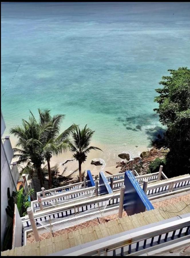 At Sea Patong Hotell Exteriör bild